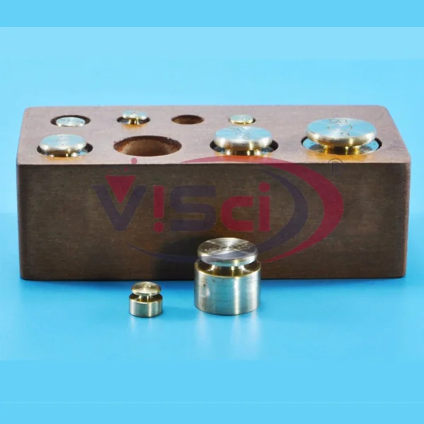 Masses set (Weights), Knobbed, Brass